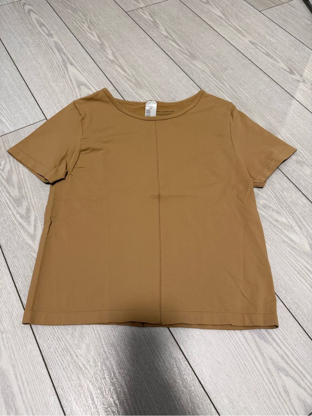 Good American sculpted tee 5/6 pecan brown short sleeve crop classic neutral